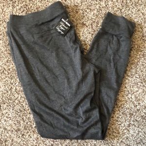 Gold Medal Woman’s Size Large Relaxed Jogger/Leggings